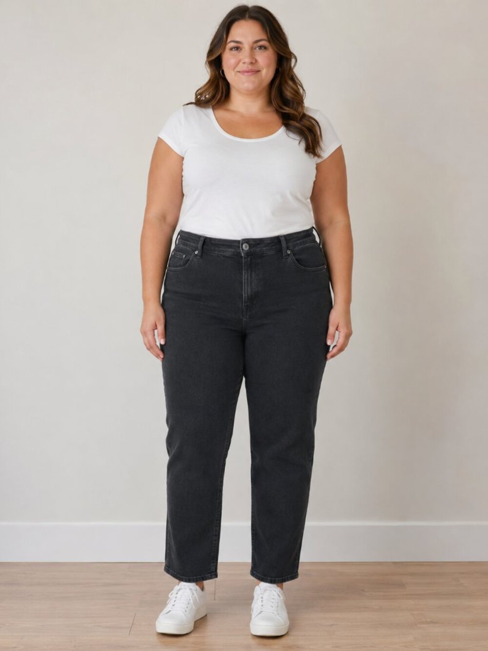 L.L.Bean Women’s Size 16 Black Straight Leg Jeans 27” Inseam Classic Fit